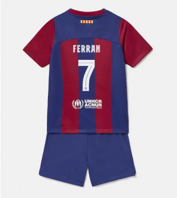 Barcelona Ferran Torres #7 Koszulka Podstawowych Dziecięca 2023-24 Krótki Rękaw (+ Krótkie spodenki)